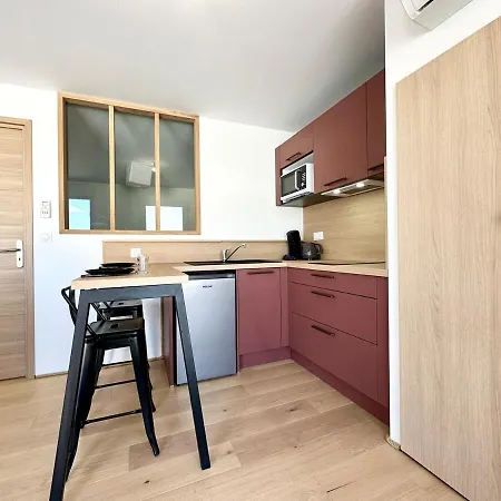 Apartman Sous Les Palmiers - Neuf - Parking - Centre - Tele